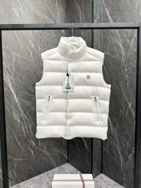 Picture of Moncler Down Jackets _SKUMonclersz1-626yr1536719